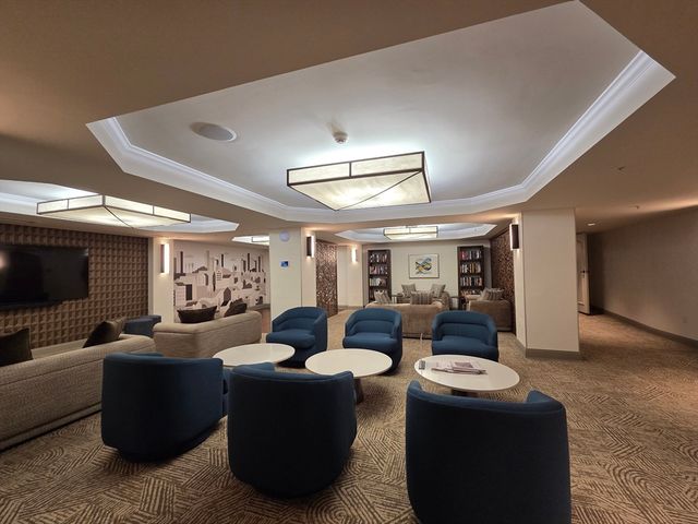 20 Chapel Street B811, Brookline, MA 02446