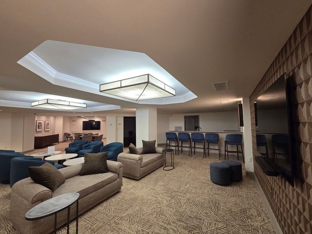 20 Chapel Street B811, Brookline, MA 02446