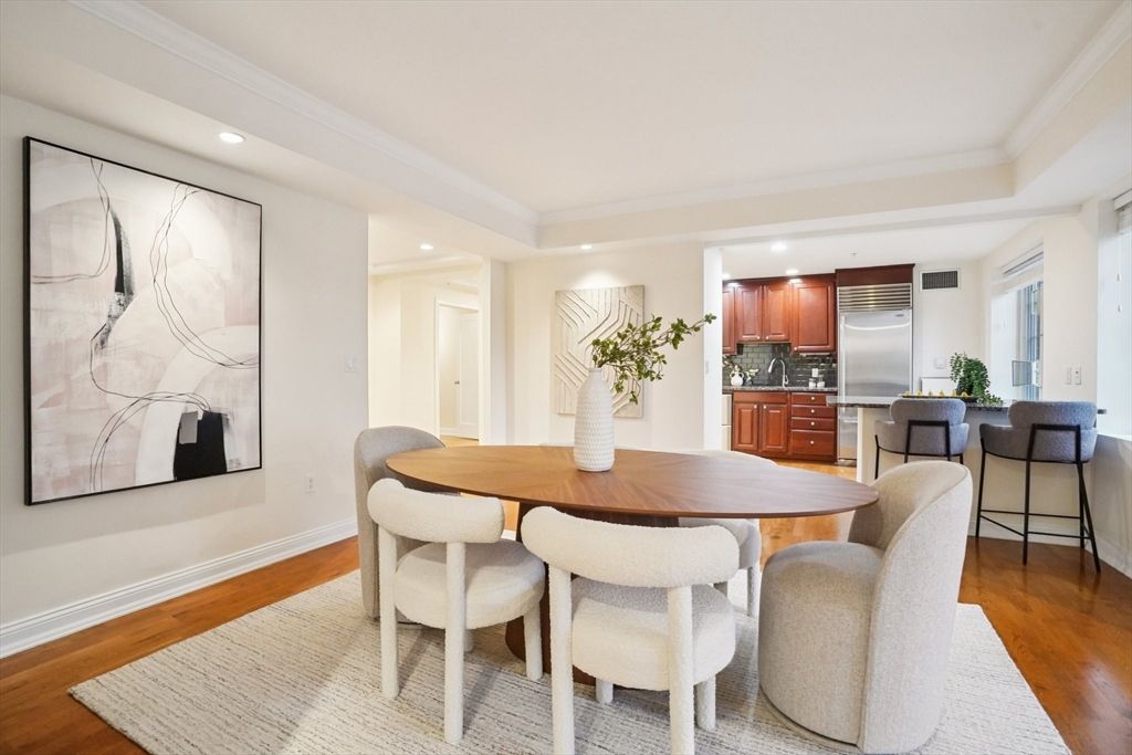 20 Chapel Street B811, Brookline, MA 02446