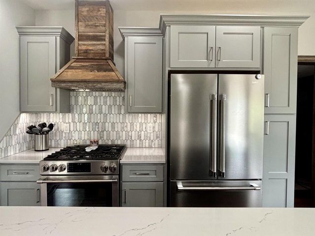 446 Arbor Drive, Juneau, WI 53039
