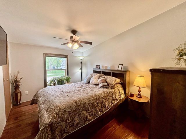 446 Arbor Drive, Juneau, WI 53039