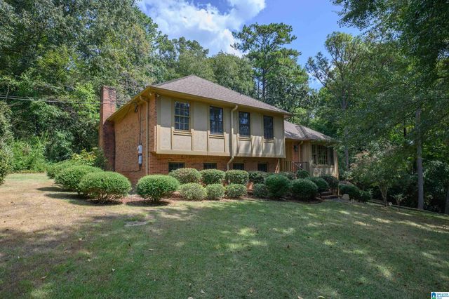 1748 NAPIER DRIVE, Hoover, AL 35226