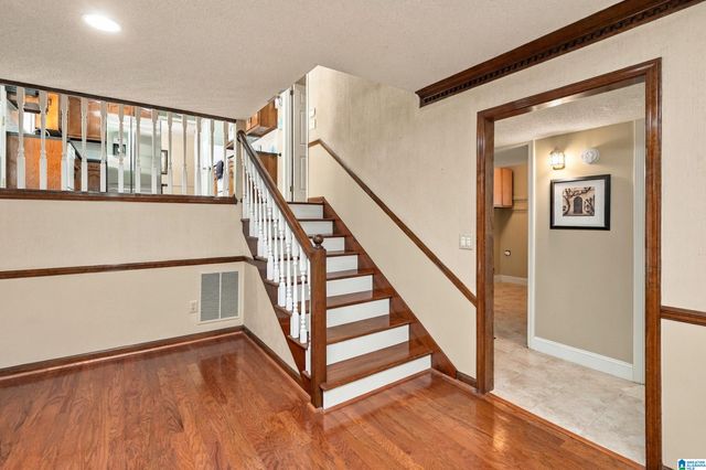 1748 NAPIER DRIVE, Hoover, AL 35226