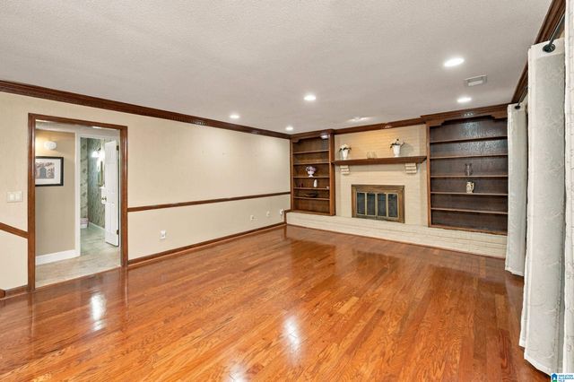 1748 NAPIER DRIVE, Hoover, AL 35226