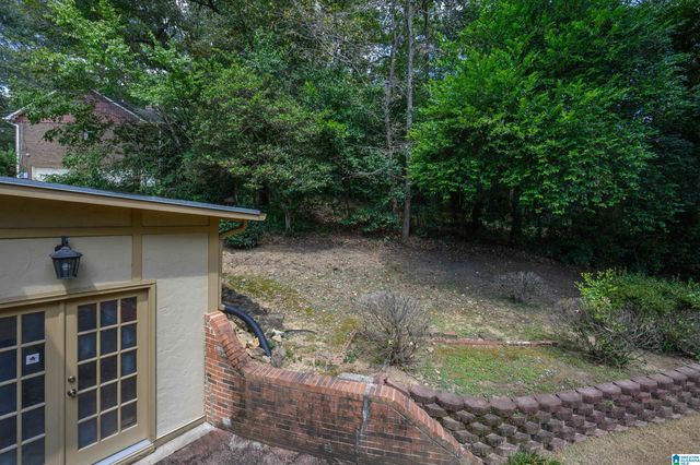 1748 NAPIER DRIVE, Hoover, AL 35226