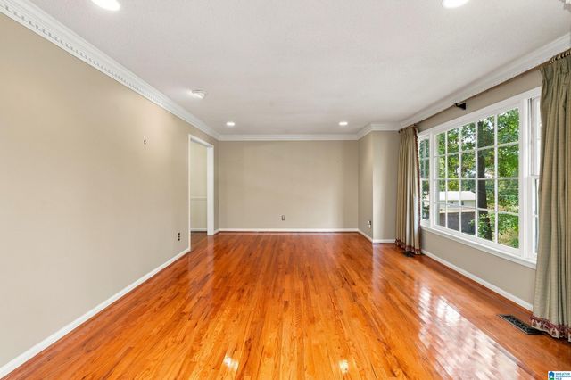 1748 NAPIER DRIVE, Hoover, AL 35226
