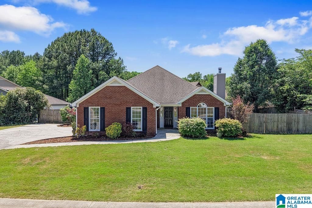 249 BRENTWOOD DRIVE, Alabaster, AL 35007