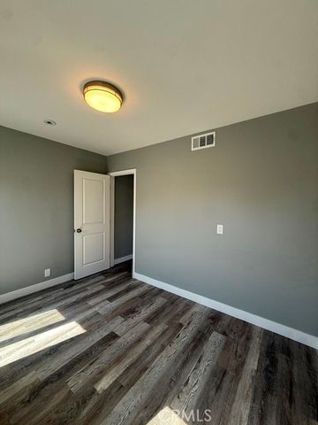405 W Broadway A, Glendale, CA 91204