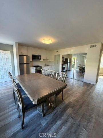405 W Broadway A, Glendale, CA 91204