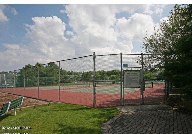 75 Players Circle, Tinton Falls, NJ 07724