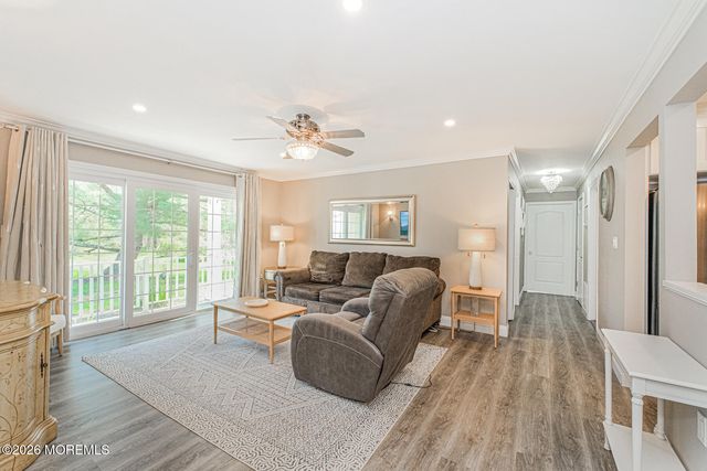 75 Players Circle, Tinton Falls, NJ 07724