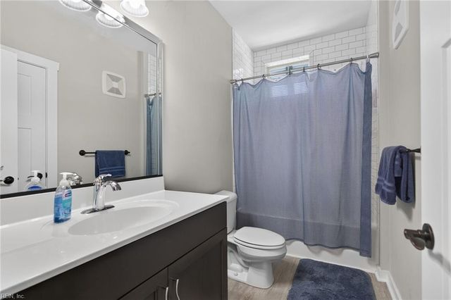 7922 Shore Dr Apt 300, Norfolk, VA 23518