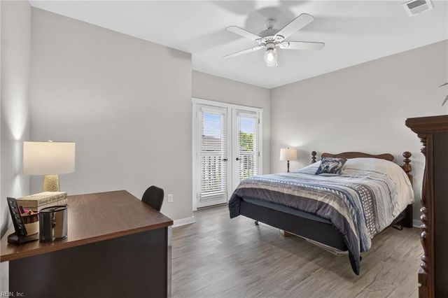 7922 Shore Dr Apt 300, Norfolk, VA 23518