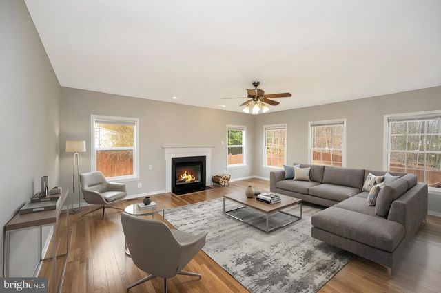 6 GOAL CT, Stafford, VA 22554