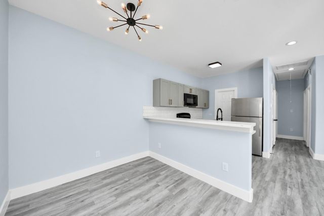 7502 Sandle Street B, Houston, TX 77088