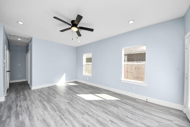 7502 Sandle Street B, Houston, TX 77088