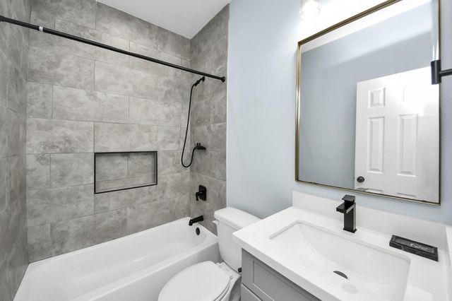 7502 Sandle Street B, Houston, TX 77088