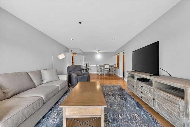 273 Cambridge Road 508, Woburn, MA 01801