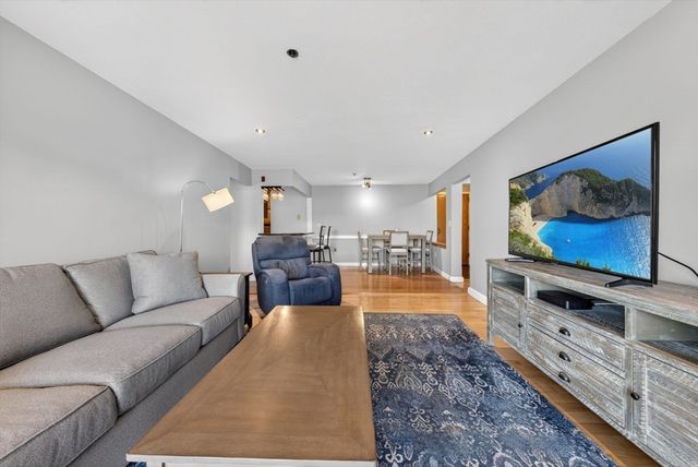 273 Cambridge Road 508, Woburn, MA 01801