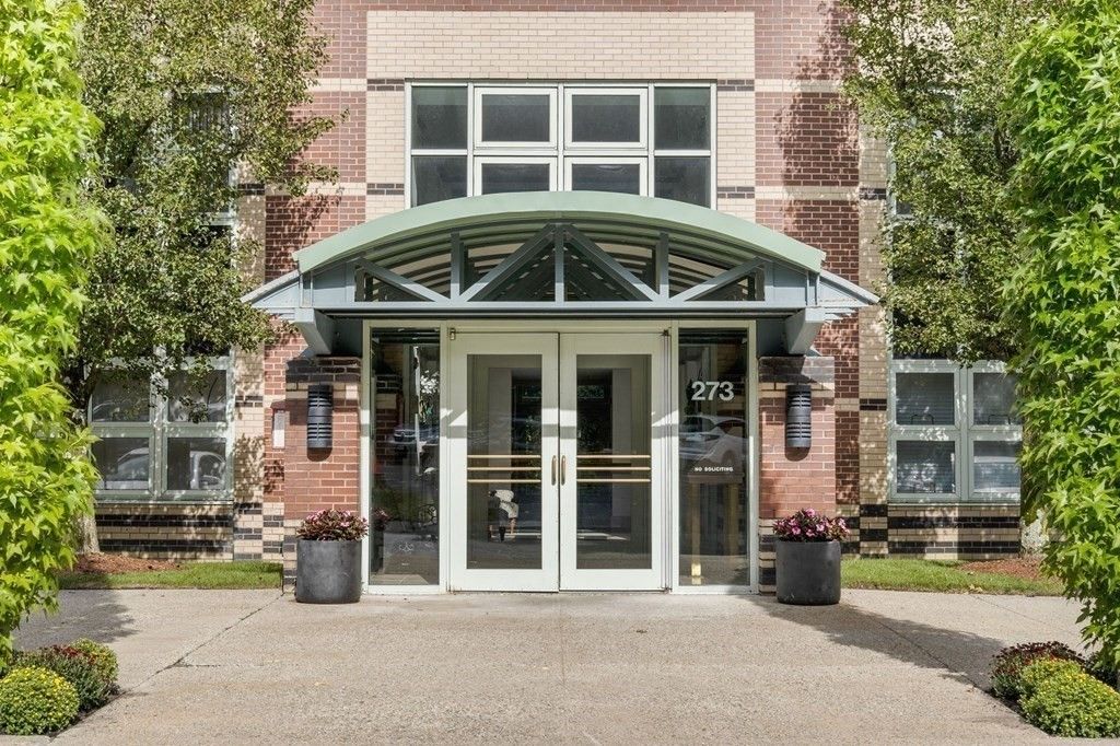 273 Cambridge Road 508, Woburn, MA 01801