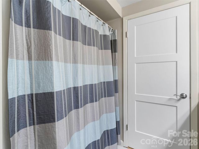597 Sweetwater Ridge Road, Burnsville, NC 28714