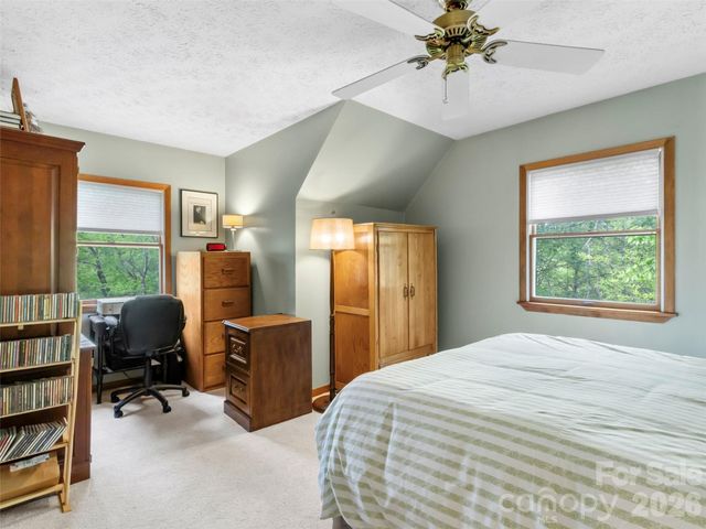 597 Sweetwater Ridge Road, Burnsville, NC 28714