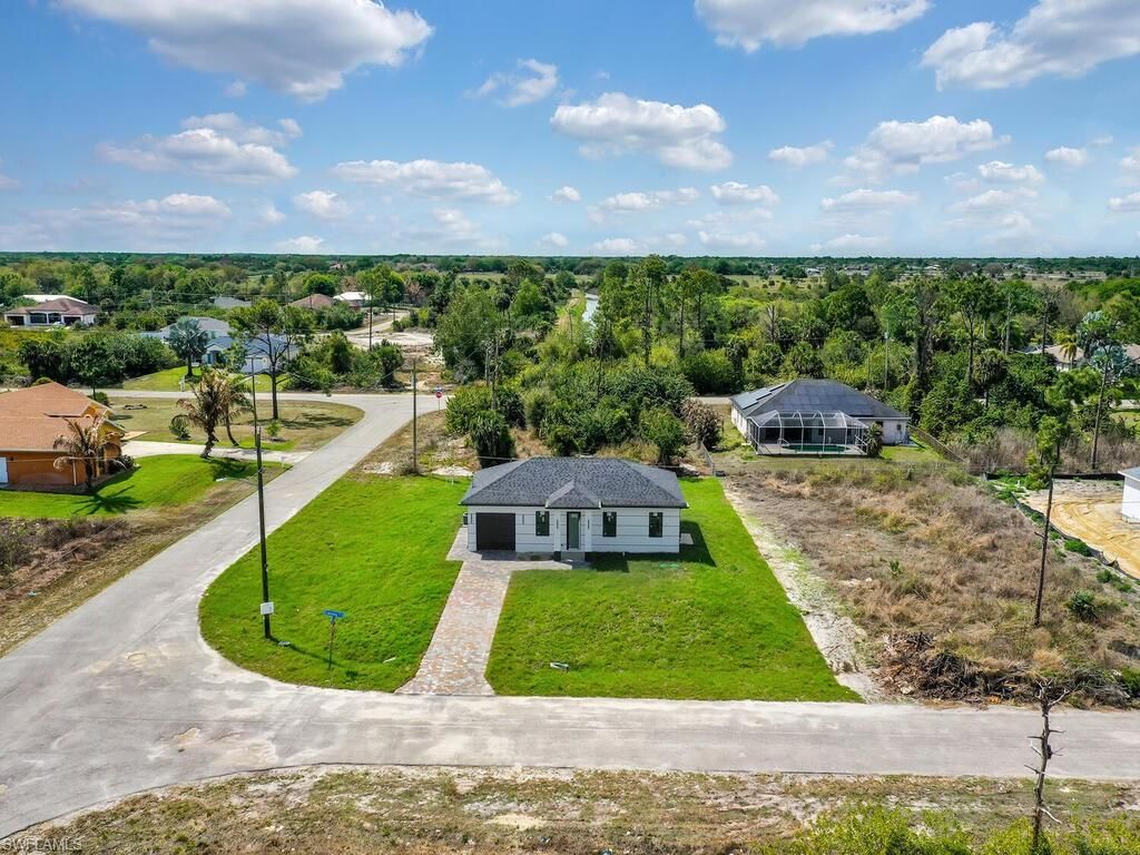 380 Cratsley AVE S, LEHIGH ACRES, FL 33974 — exterior