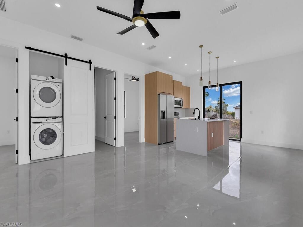 380 Cratsley AVE S, LEHIGH ACRES, FL 33974 — photo 5