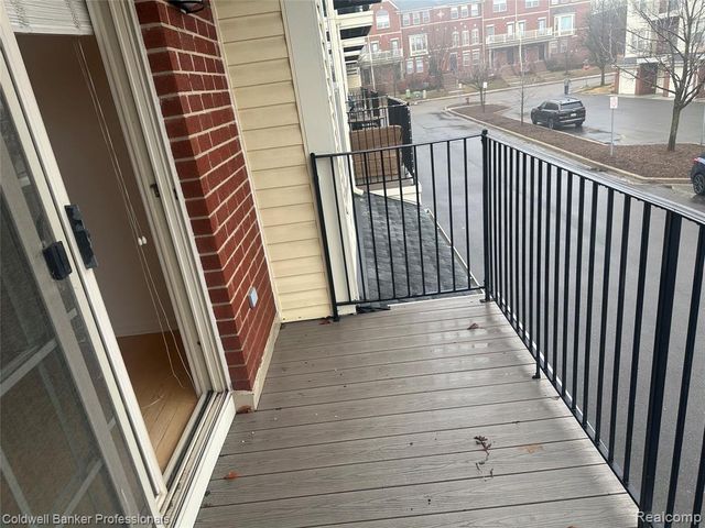 1395 Ashford Court 61, Troy, MI 48084