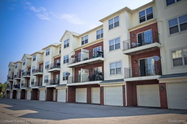 1395 Ashford Court 61, Troy, MI 48084