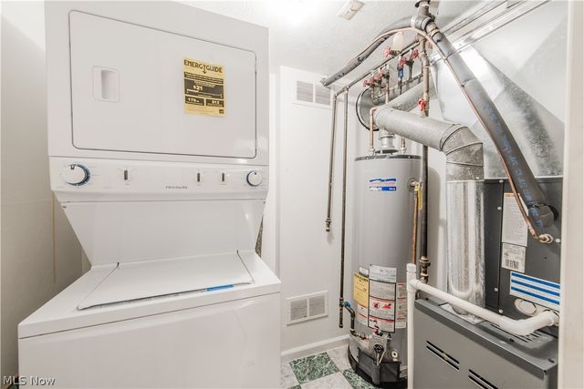 22701 Center Ridge Road 207, Rocky River, OH 44116