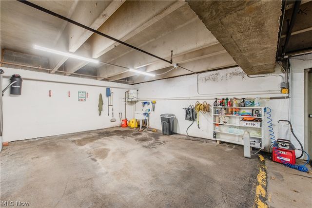 22701 Center Ridge Road 207, Rocky River, OH 44116