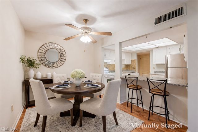 22701 Center Ridge Road 207, Rocky River, OH 44116