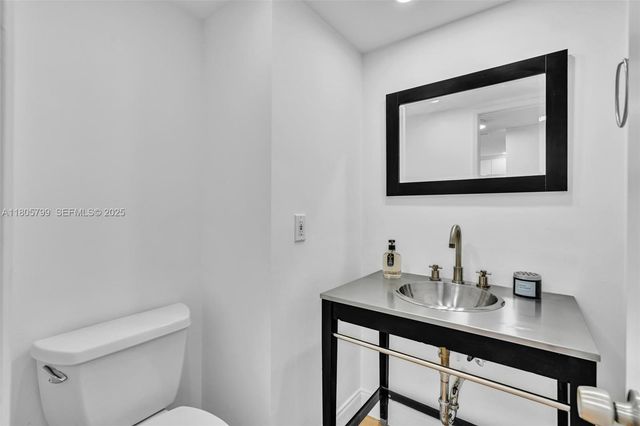 2801 NE 183rd Street 1703W, Aventura, FL 33160