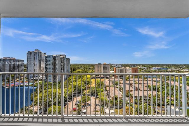 2801 NE 183rd Street 1703W, Aventura, FL 33160