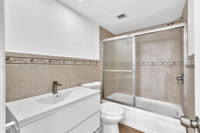 2801 NE 183rd Street 1703W, Aventura, FL 33160