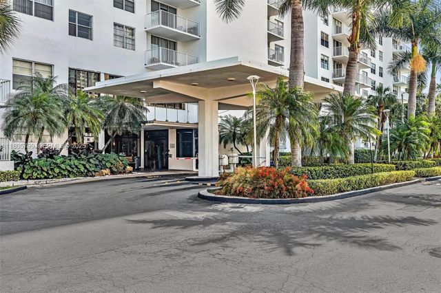 2801 NE 183rd Street 1703W, Aventura, FL 33160