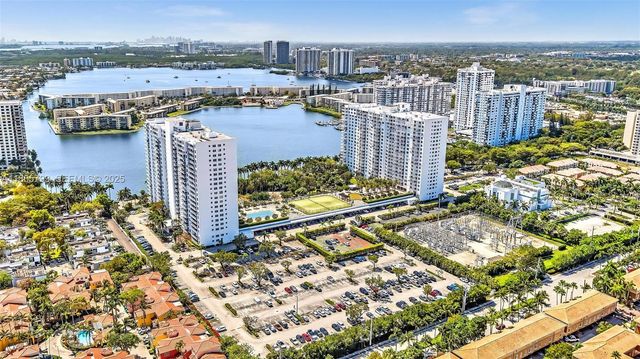 2801 NE 183rd Street 1703W, Aventura, FL 33160