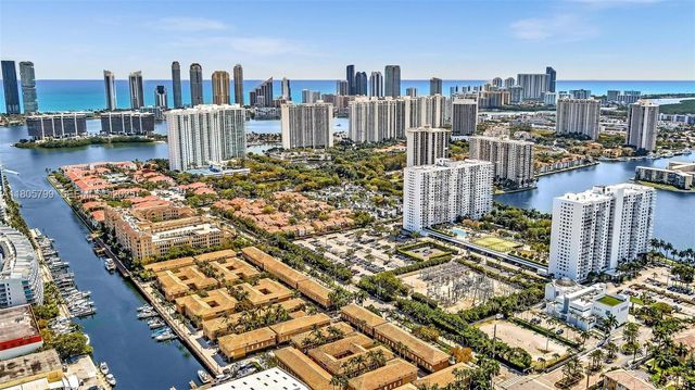 2801 NE 183rd Street 1703W, Aventura, FL 33160