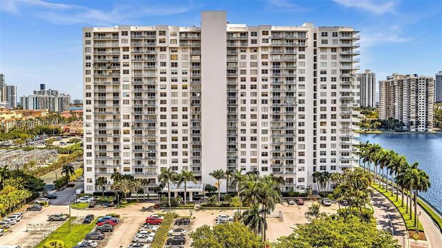 2801 NE 183rd Street 1703W, Aventura, FL 33160