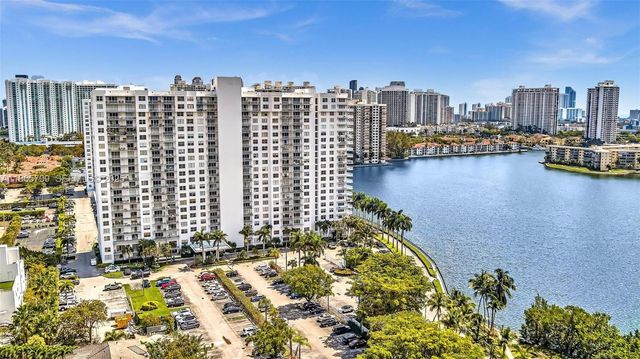 2801 NE 183rd Street 1703W, Aventura, FL 33160