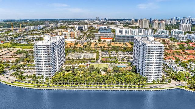 2801 NE 183rd Street 1703W, Aventura, FL 33160