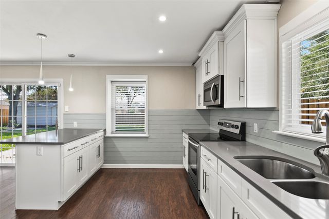 525 Melrose Drive, Richardson, TX 75080