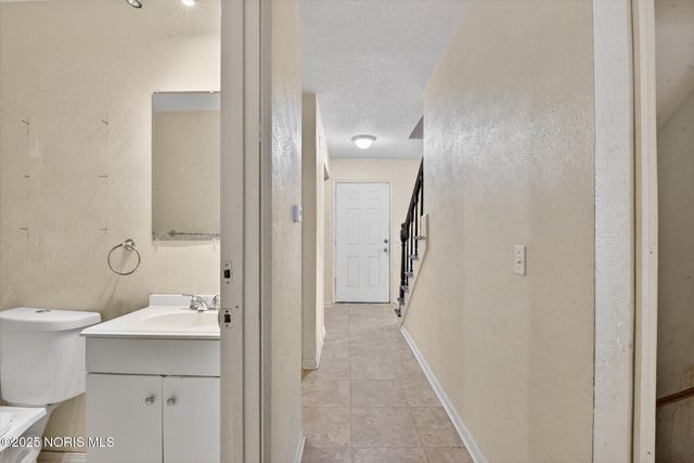 4224 Shade Tree Drive, Toledo, OH 43615