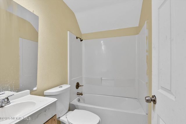 4224 Shade Tree Drive, Toledo, OH 43615