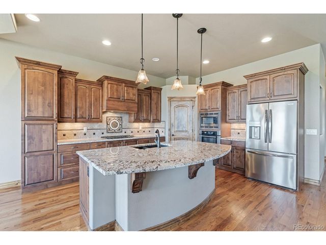 7398 Spanish Bay Dr, Windsor, CO 80550
