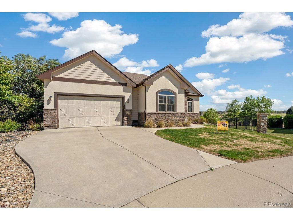 7398 Spanish Bay Dr, Windsor, CO 80550