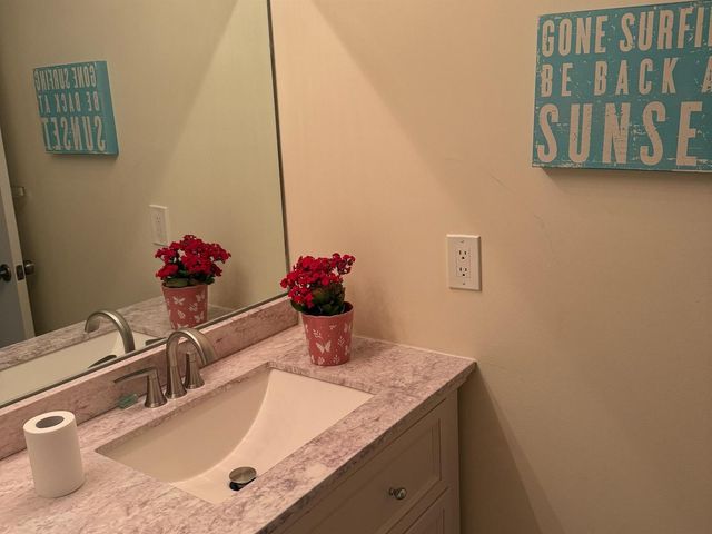 519 Shady Pine Way A2, Greenacres, FL 33415