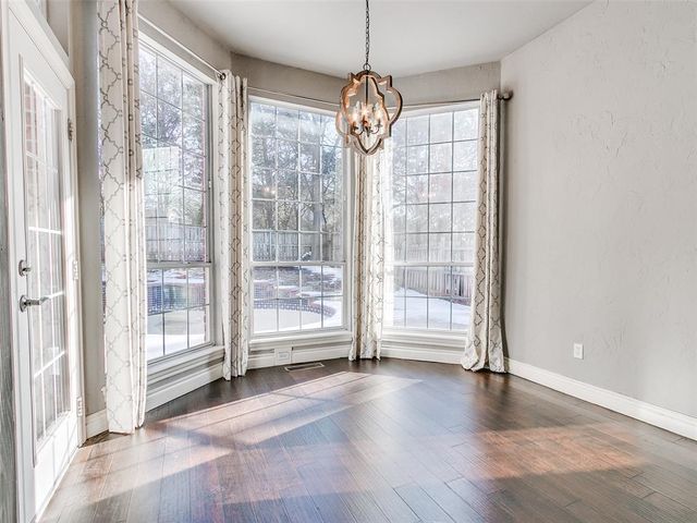 16 Greenmore Drive, Edmond, OK 73034