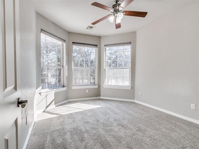 16 Greenmore Drive, Edmond, OK 73034